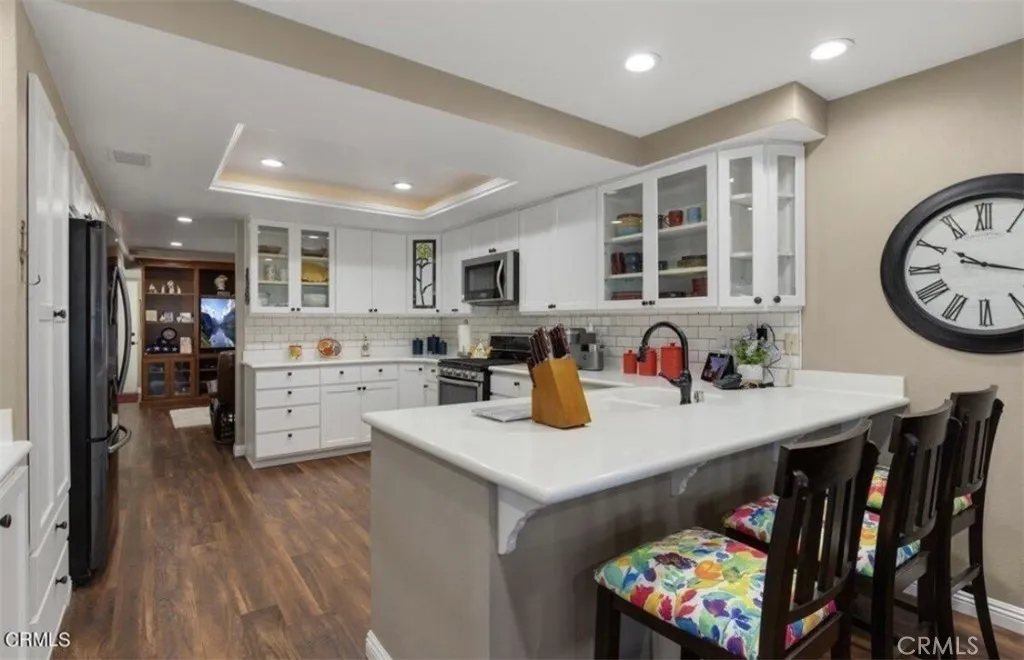 Breakfast counter