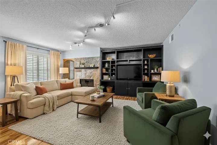 42805 15th W, Lancaster, California 93534