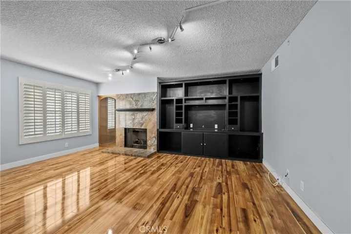 42805 15th W, Lancaster, California 93534
