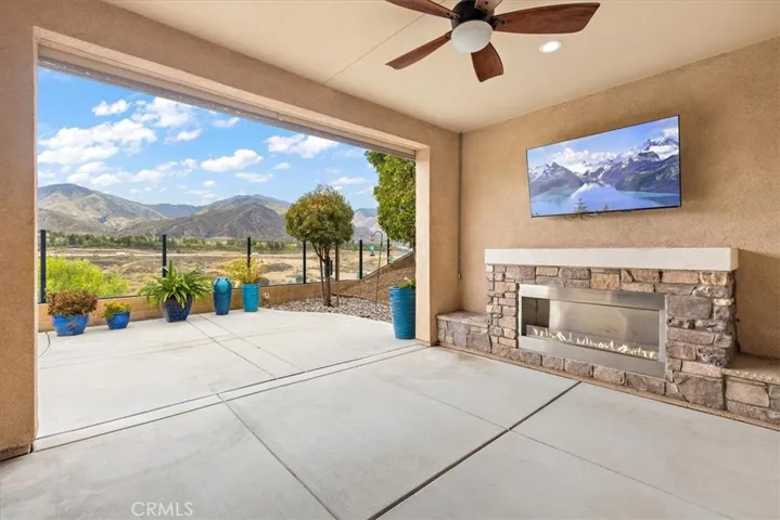 24681 Overlook Drive, Corona, California 92883