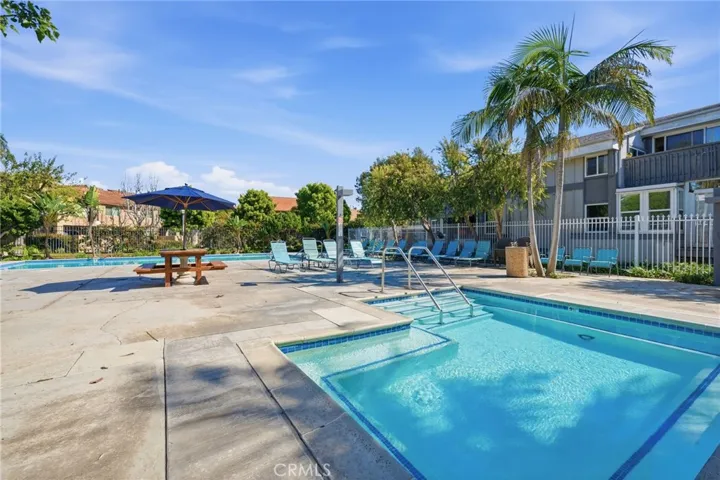Private community jacuzzi