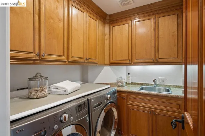 85 Gravatt Drive, Berkeley, California 94705