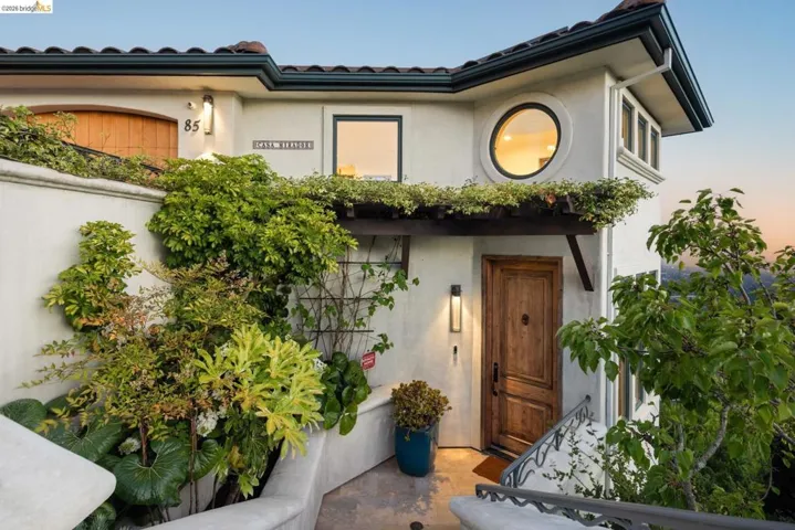 85 Gravatt Drive, Berkeley, California 94705