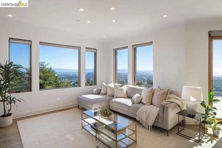 85 Gravatt Drive, Berkeley, California 94705