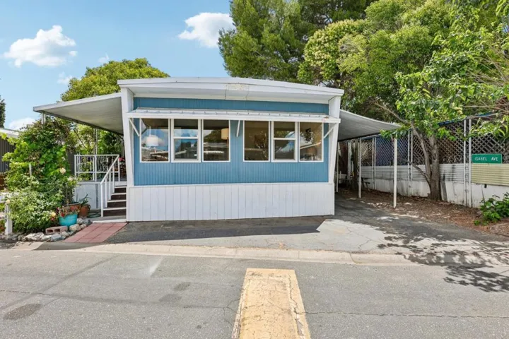 1349 Via Deste, Livermore, California 94551