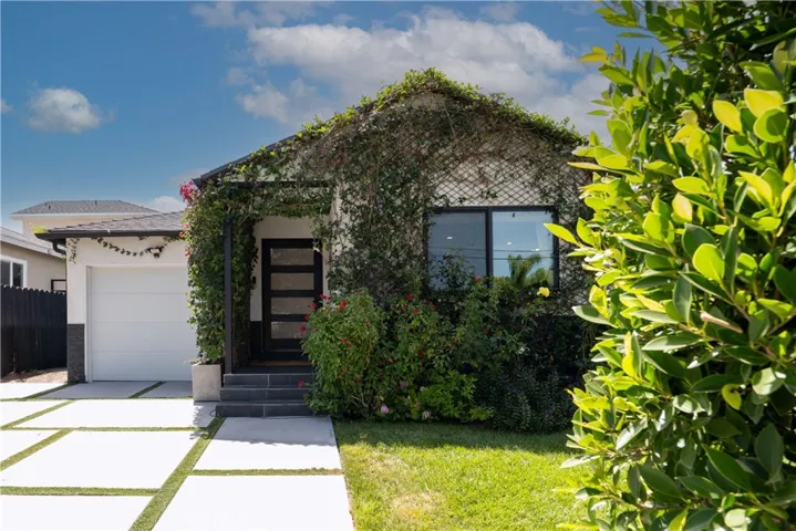 5919 Encino, Encino, California 91316