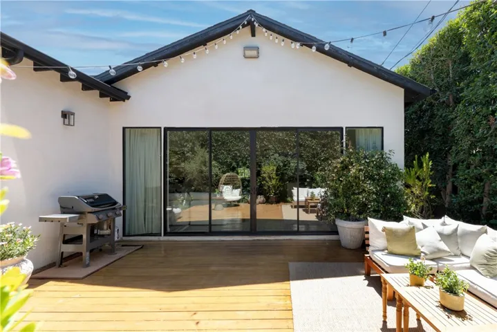 5919 Encino, Encino, California 91316
