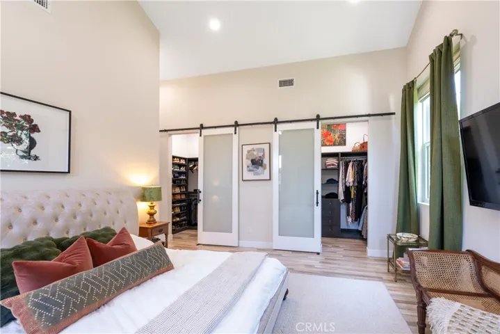 5919 Encino, Encino, California 91316