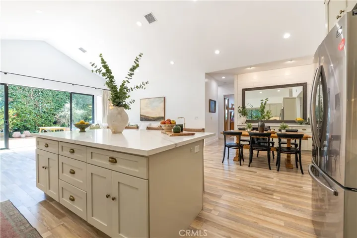 5919 Encino, Encino, California 91316