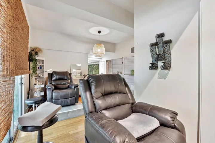 46 W Julian Street 217, San Jose, California 95110