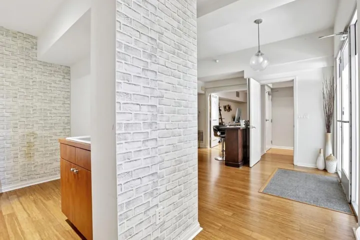 46 W Julian Street 217, San Jose, California 95110