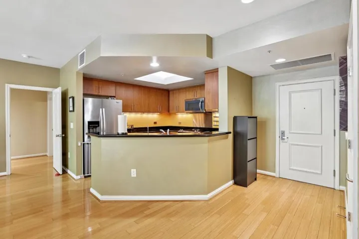 46 W Julian Street 217, San Jose, California 95110