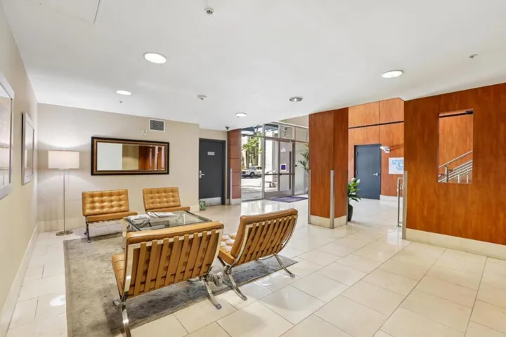 46 W Julian Street 217, San Jose, California 95110