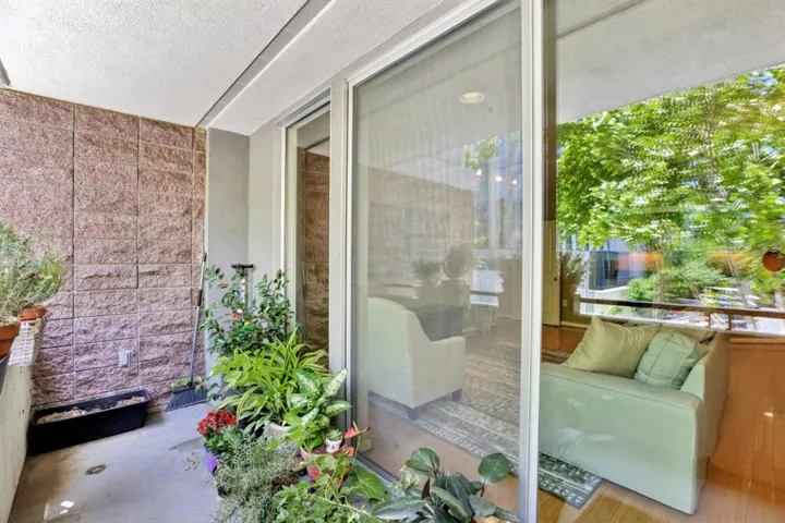 46 W Julian Street 217, San Jose, California 95110