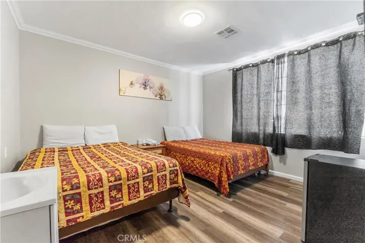 825 W Gardena, Gardena, California 90247
