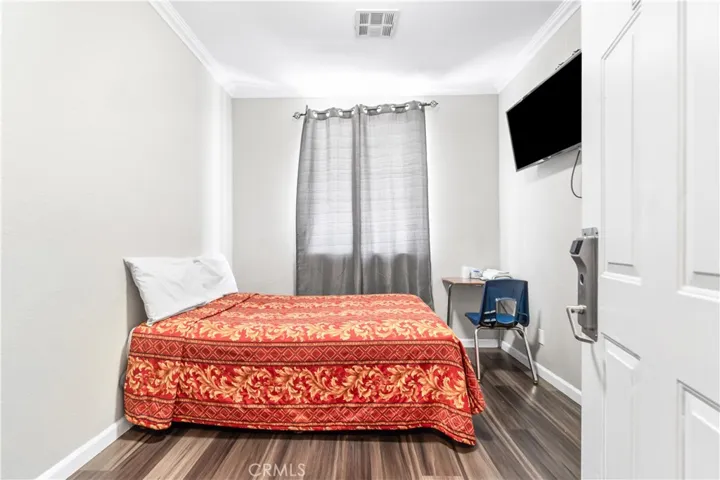 825 W Gardena, Gardena, California 90247