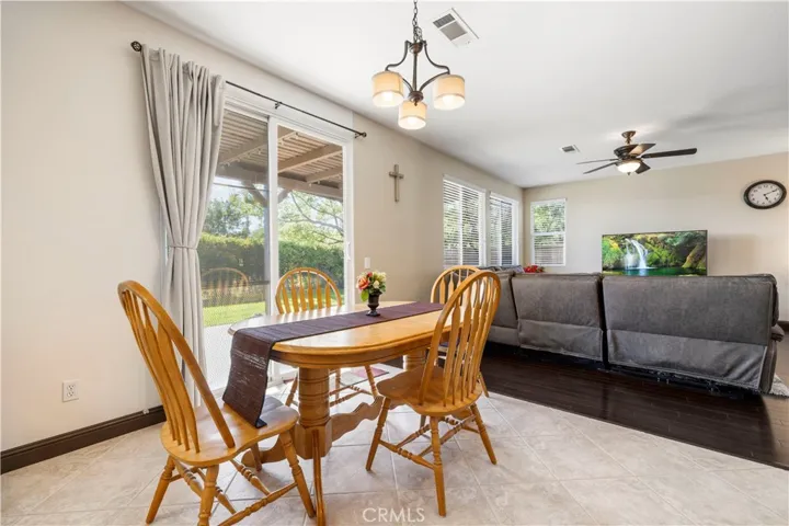 30479 Mallorca Pl, Castaic, California 91384