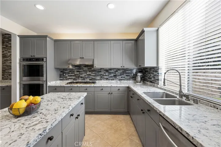 30479 Mallorca Pl, Castaic, California 91384