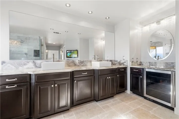 30479 Mallorca Pl, Castaic, California 91384