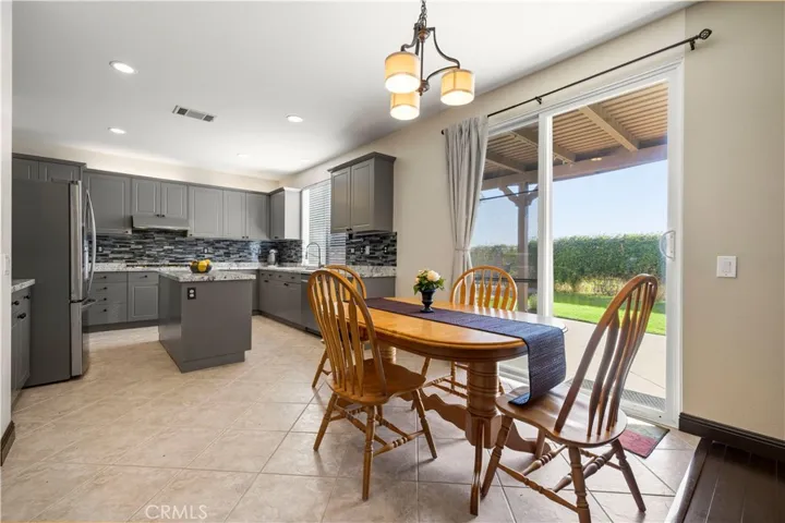 30479 Mallorca Pl, Castaic, California 91384