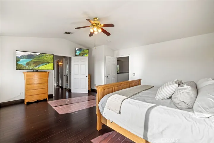 30479 Mallorca Pl, Castaic, California 91384