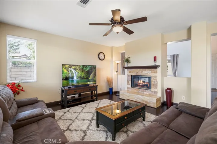 30479 Mallorca Pl, Castaic, California 91384