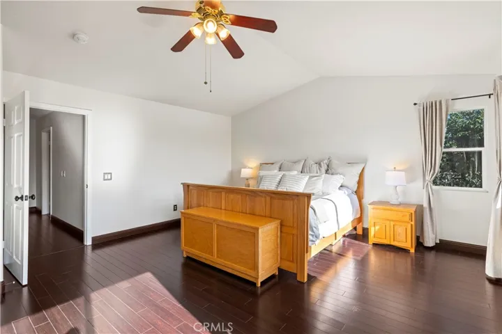 30479 Mallorca Pl, Castaic, California 91384