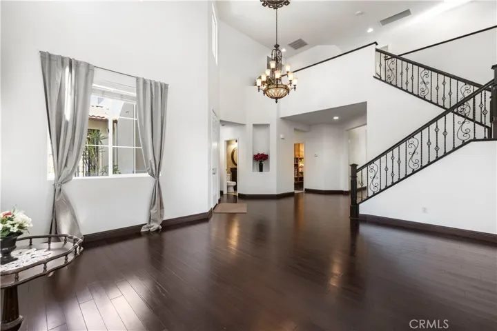 30479 Mallorca Pl, Castaic, California 91384
