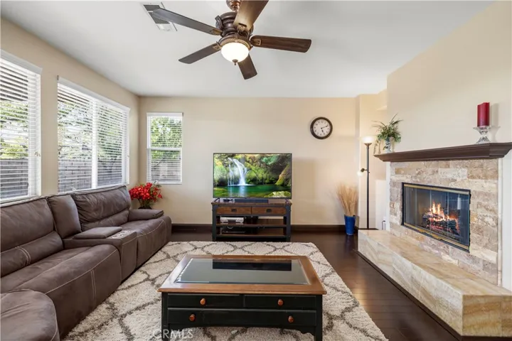 30479 Mallorca Pl, Castaic, California 91384