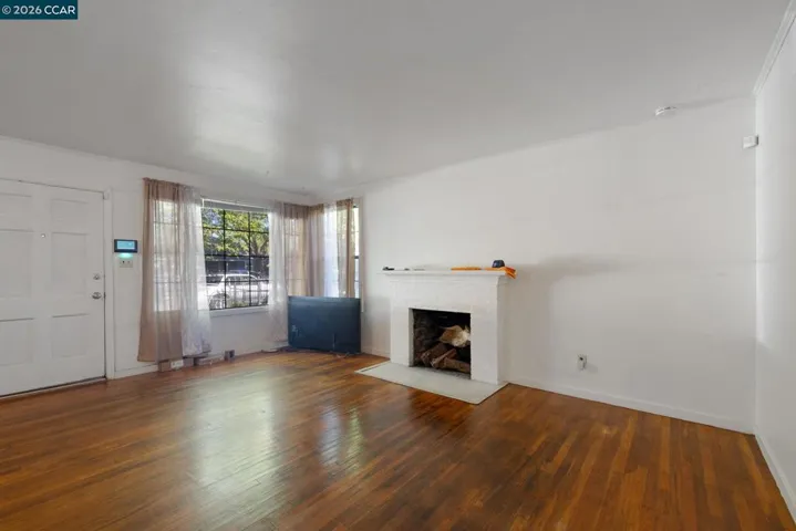 603 Almanza Dr, Oakland, California 94603
