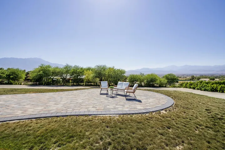 Circular Paved Patui