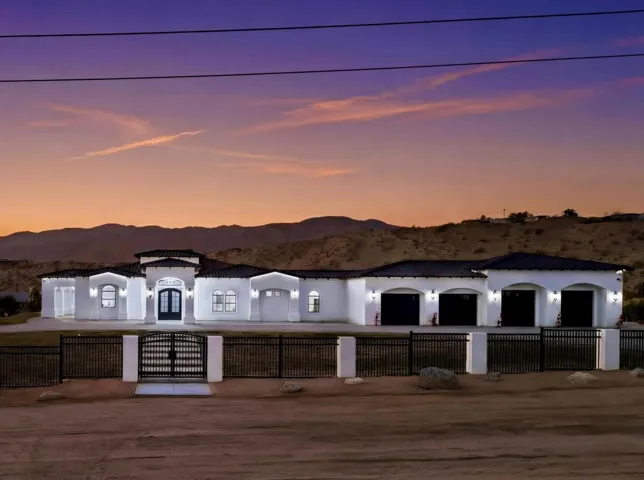 Twilight Front View