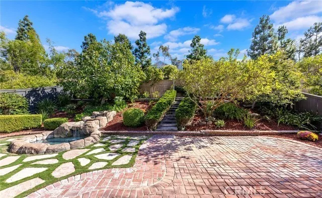 17 Canyon Ridge 60, Irvine, California 92603