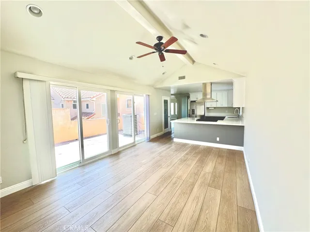 Family room & Dining room