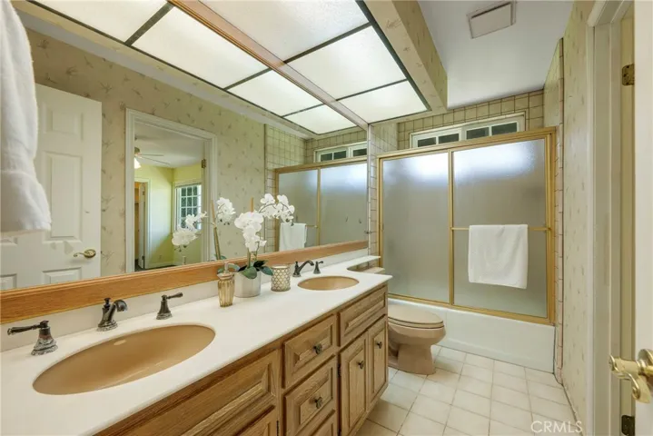 10542 Park Villa Circle, Villa Park, California 92861