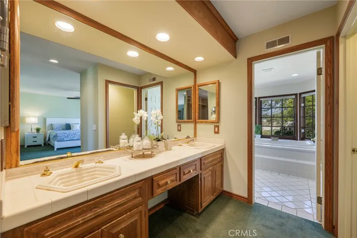 10542 Park Villa Circle, Villa Park, California 92861