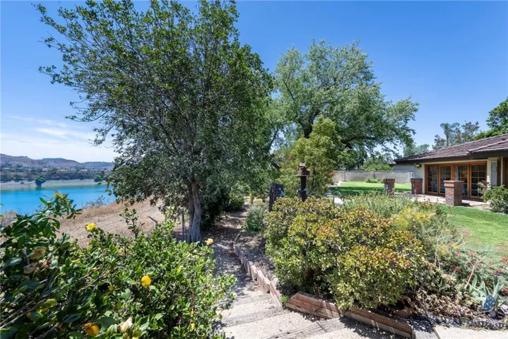10542 Park Villa Circle, Villa Park, California 92861
