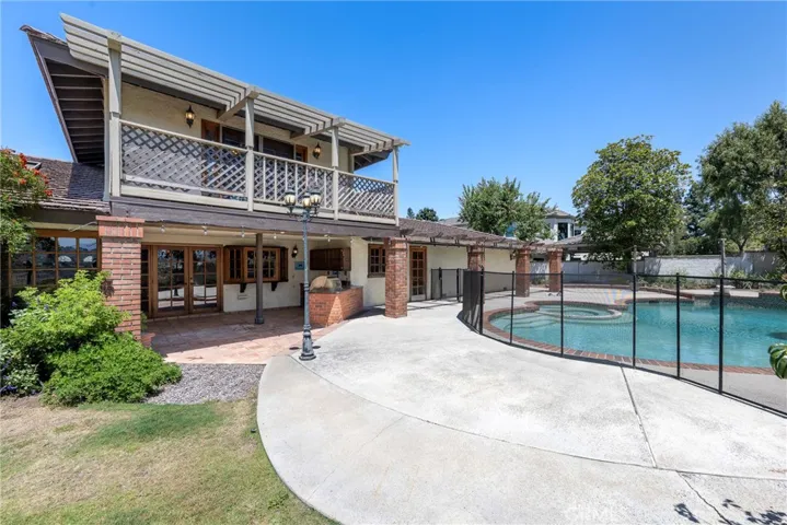 10542 Park Villa Circle, Villa Park, California 92861