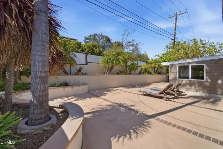 46_backyard