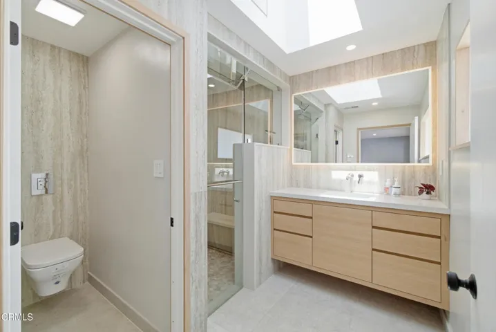 38_Primary Bathroom