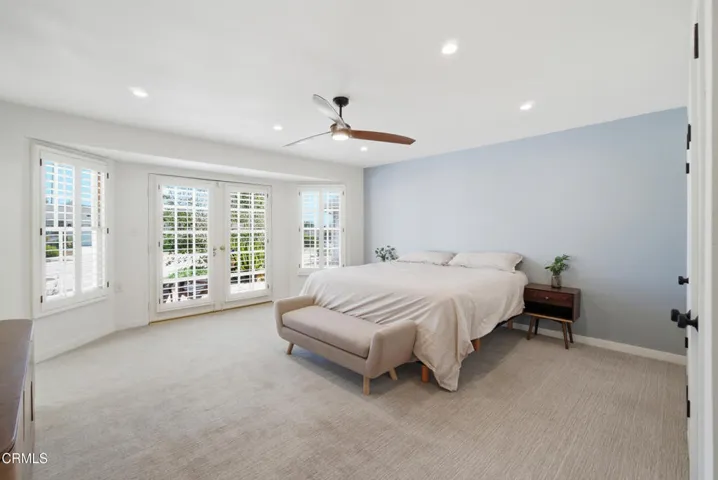 35_Primary bedroom