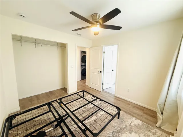 Bed 1- Primary