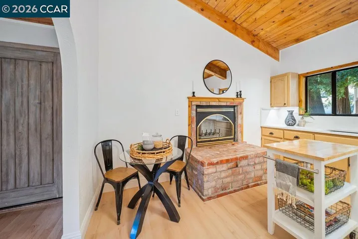 18103 La Verne Dr, Los Gatos, California 95033