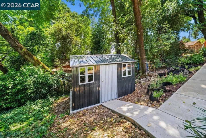 18103 La Verne Dr, Los Gatos, California 95033