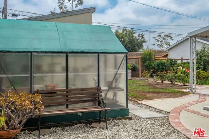 7832 Midfield Avenue, Los Angeles, California 90045