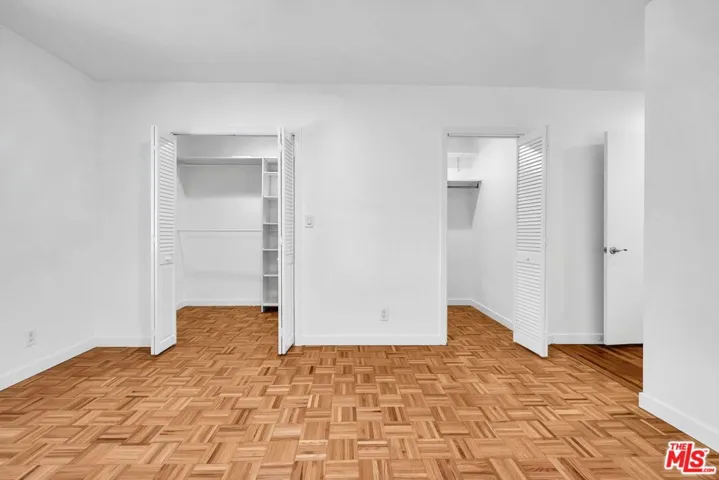 7832 Midfield Avenue, Los Angeles, California 90045