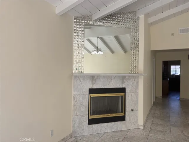 5171 Chimineas, Tarzana, California 91356