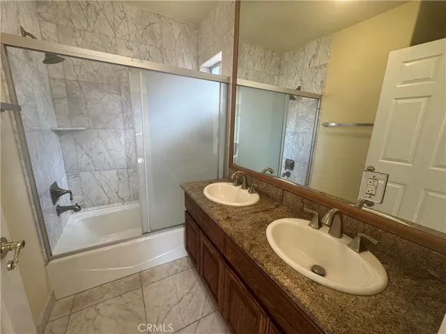 5171 Chimineas, Tarzana, California 91356