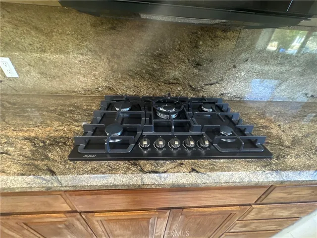 5171 Chimineas, Tarzana, California 91356