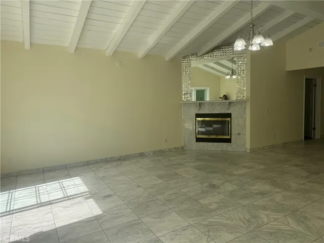 5171 Chimineas, Tarzana, California 91356